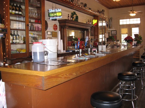 Fossati's bar in Victoria, Texas